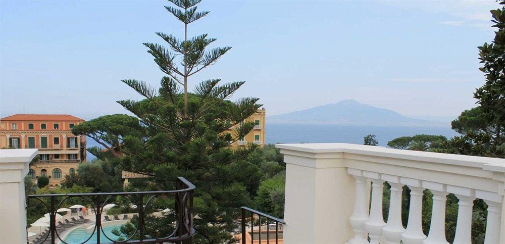 Agora Apartments Sorrento Exterior photo