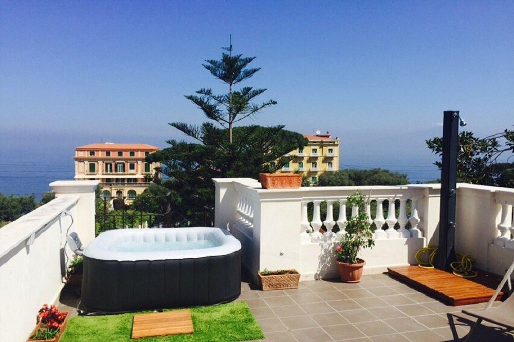Agora Apartments Sorrento Exterior photo