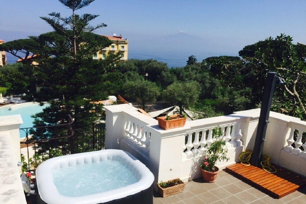 Agora Apartments Sorrento Exterior photo